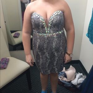 Gray/silver cocktail dress